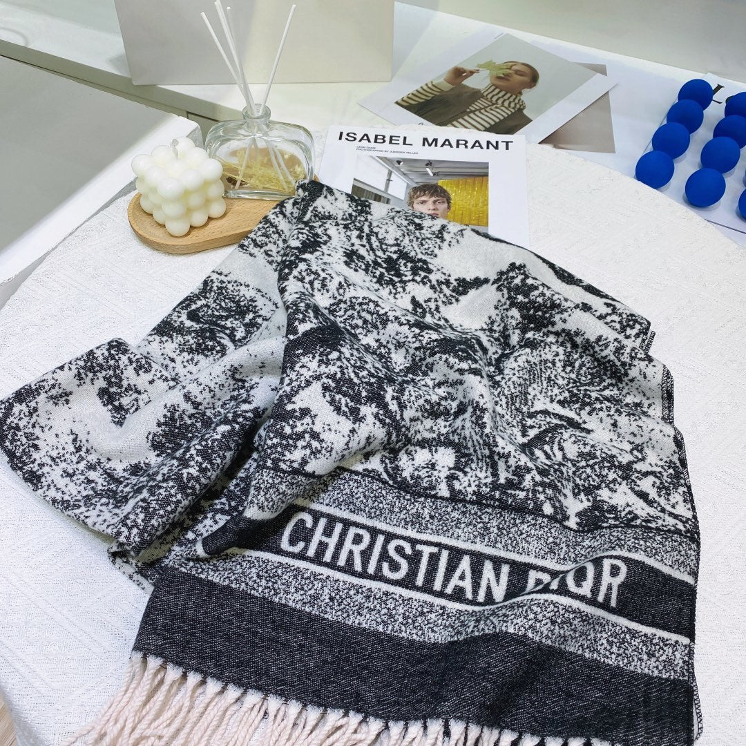 CD Scarf