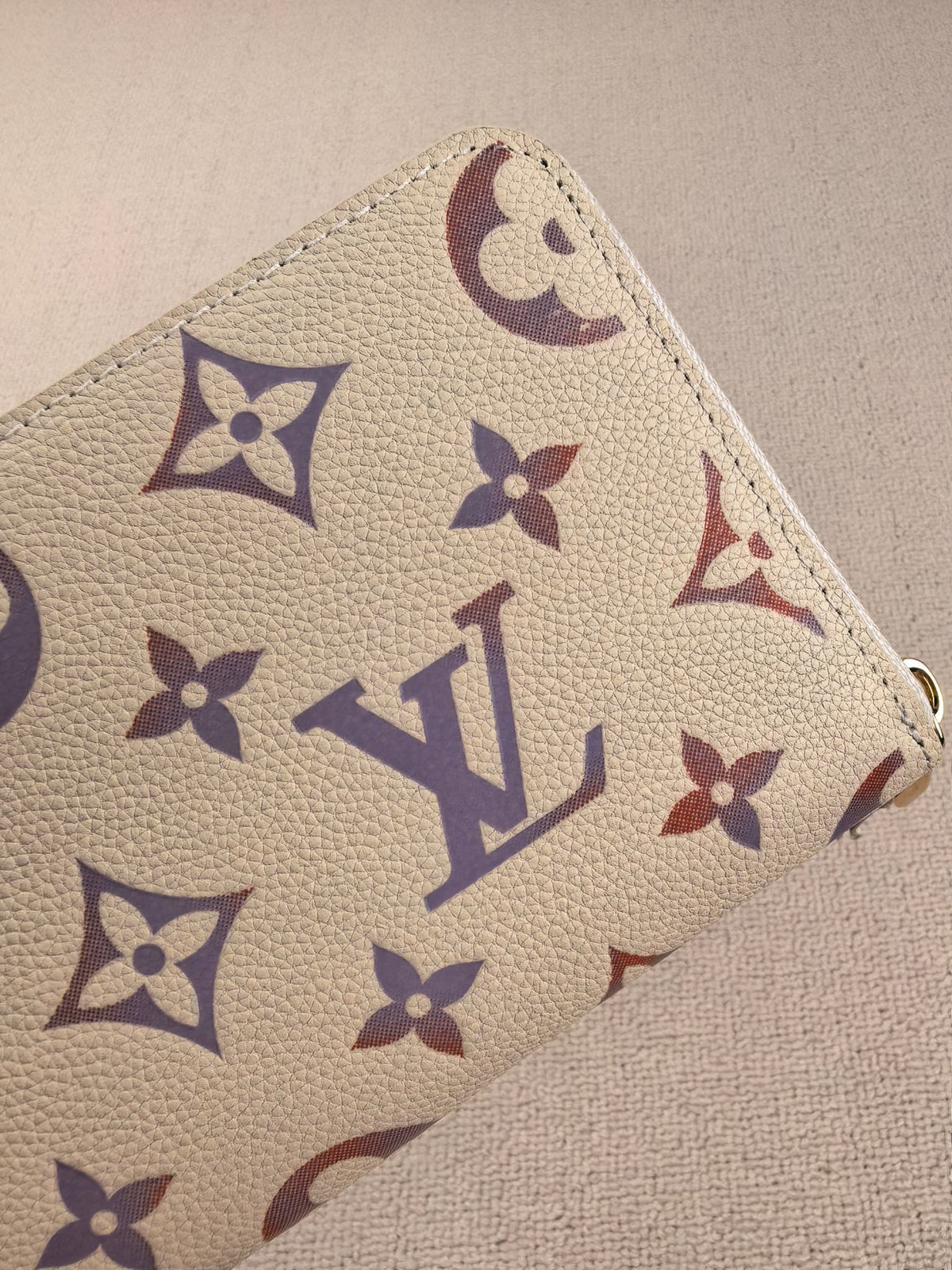 LV Zippy Horizontal Wallet