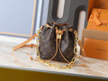 Coussin Bucket Women Bag