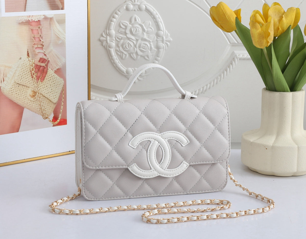 Interlocking CC Clasp Top-Handle Bag