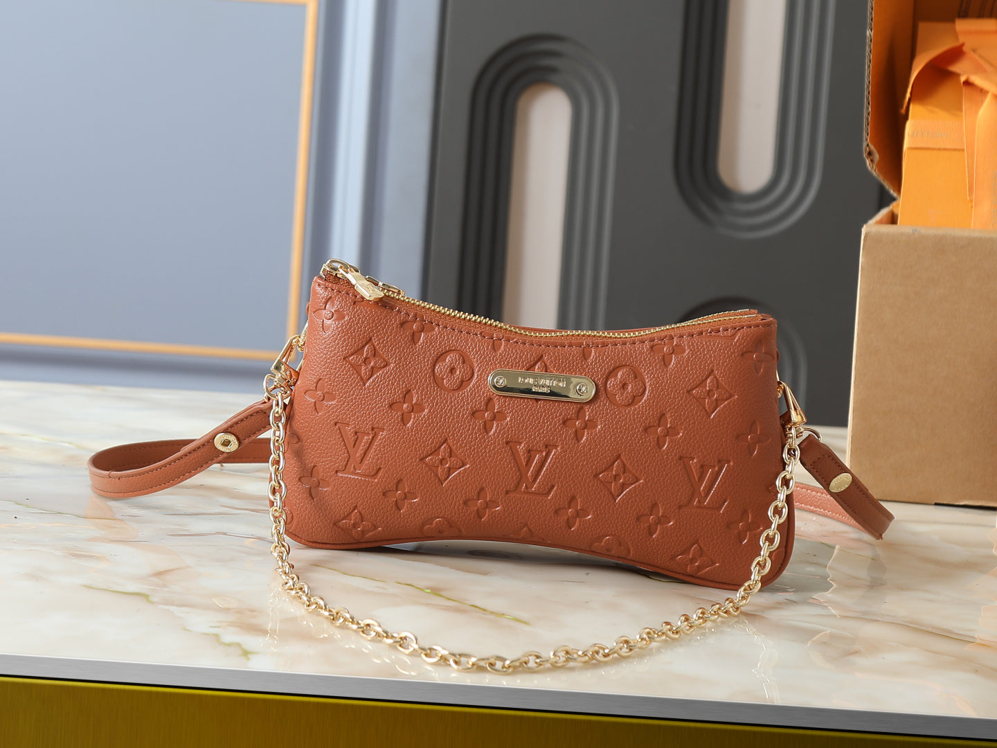 Liv Pochette New Collection