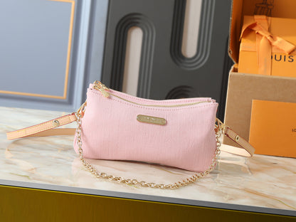 Liv Pochette New Collection