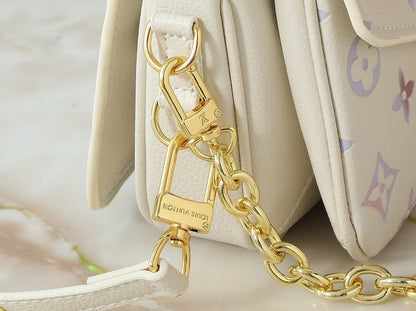 Pochette East West Pastel Dream Handbag