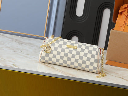 Pochette Eva Clutch