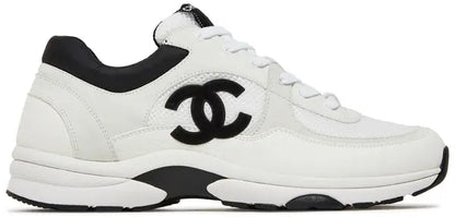Sneaker 'Black White' With Box