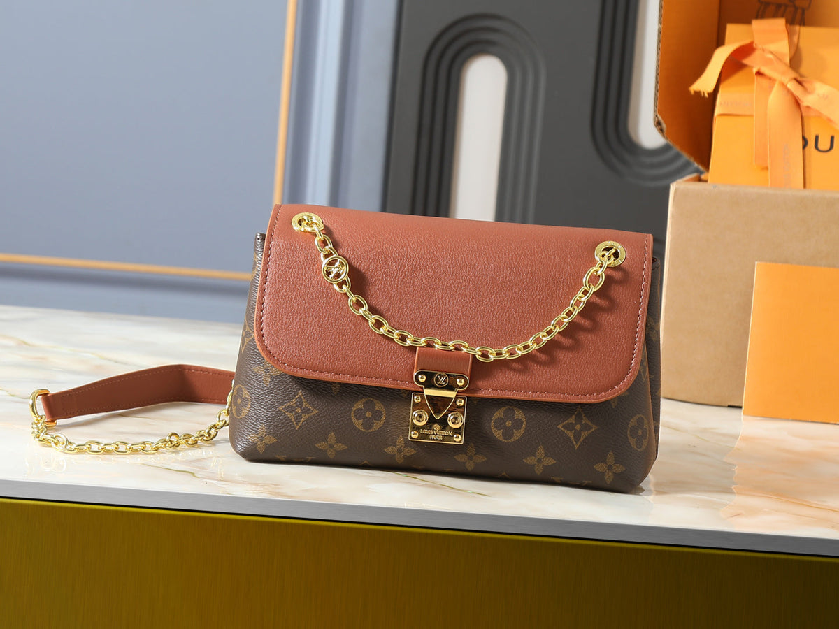 Chain Flap Shoulder Crossbody Bag