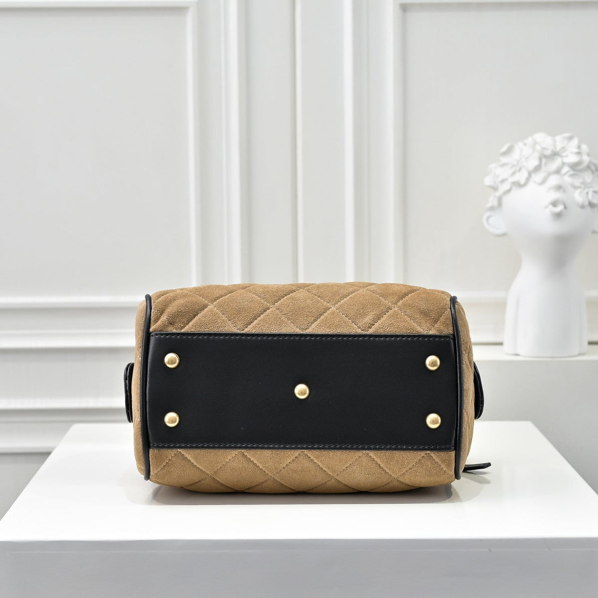 Small Trunk Shoulder Bag