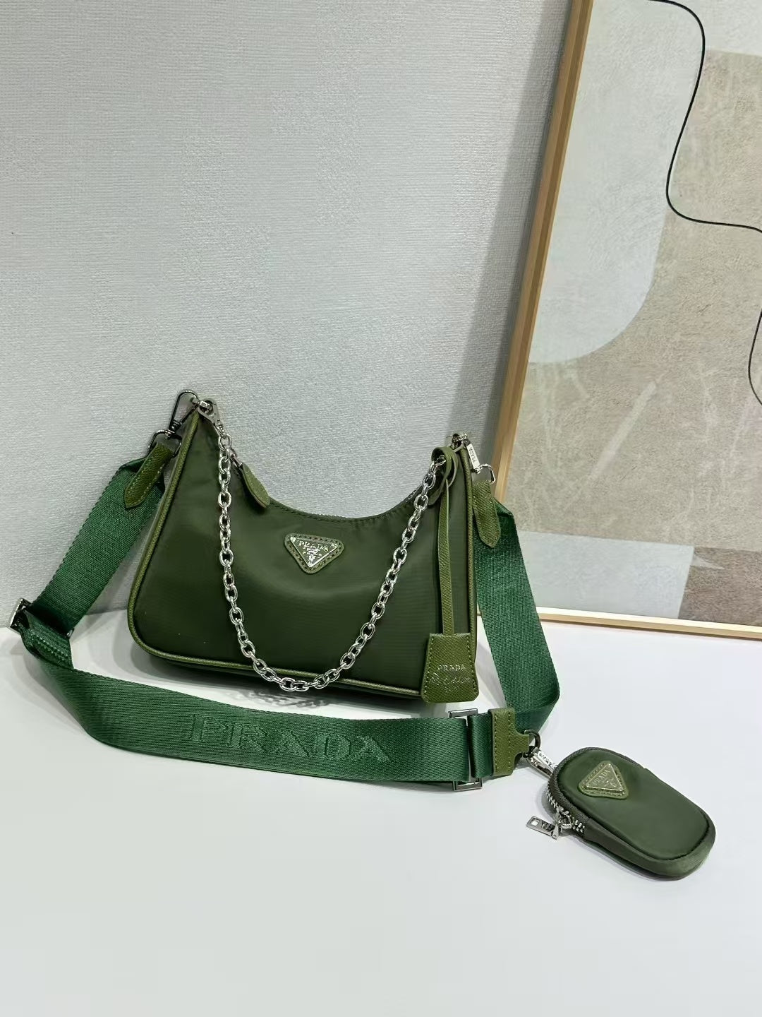 P 2005 Shoulder Bag Re-Edition