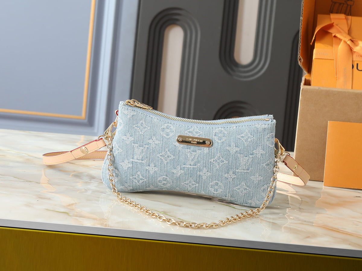 Liv Pochette New Collection