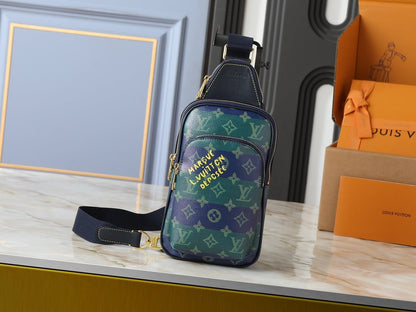 Avenue Slingbag PM Monogram